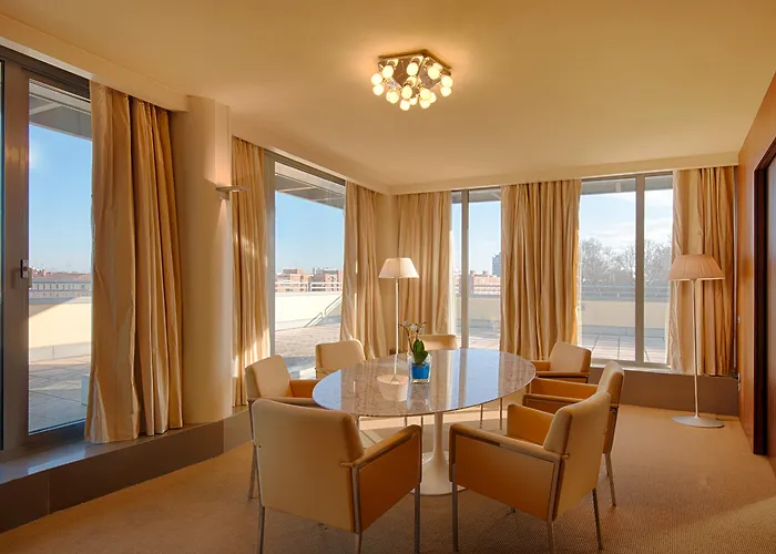 Hotel familiar: Nh Bologna De La Gare