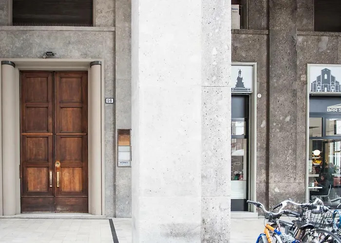 Hotel 4 stelle: Amendola Central Station